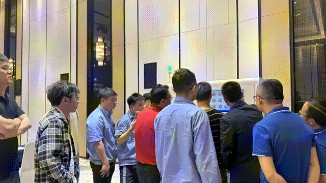 自动化发布会现场 自动化发布会现场